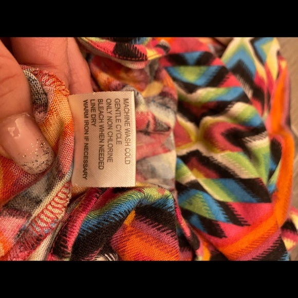Fabulous Aztec Print Dress EUC - Picture 6 of 6